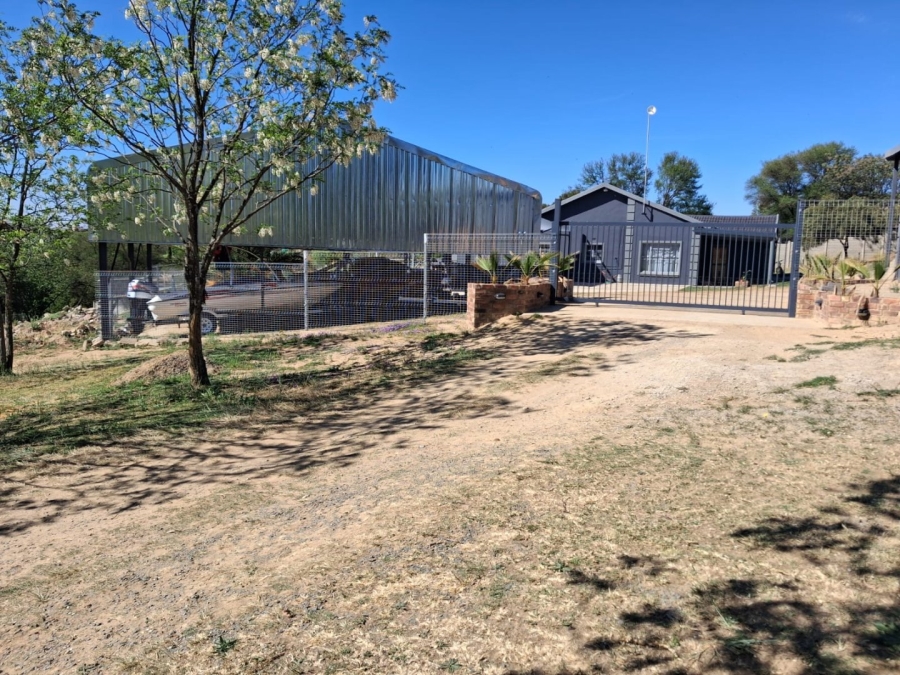 7 Bedroom Property for Sale in Deneysville Free State